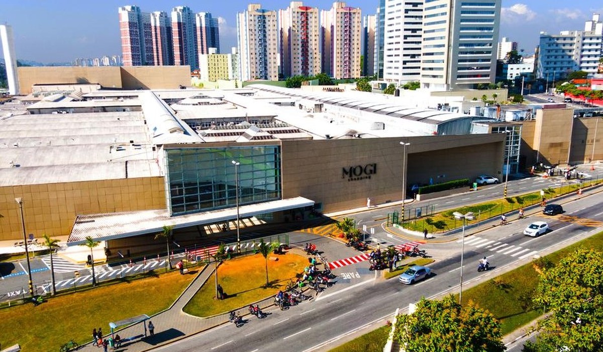 Shoppings do Alto Tietê oferecem mais de 50 vagas de emprego nesta terça-feira; confira lista | Concursos e emprego em Mogi das Cruzes e Suzano