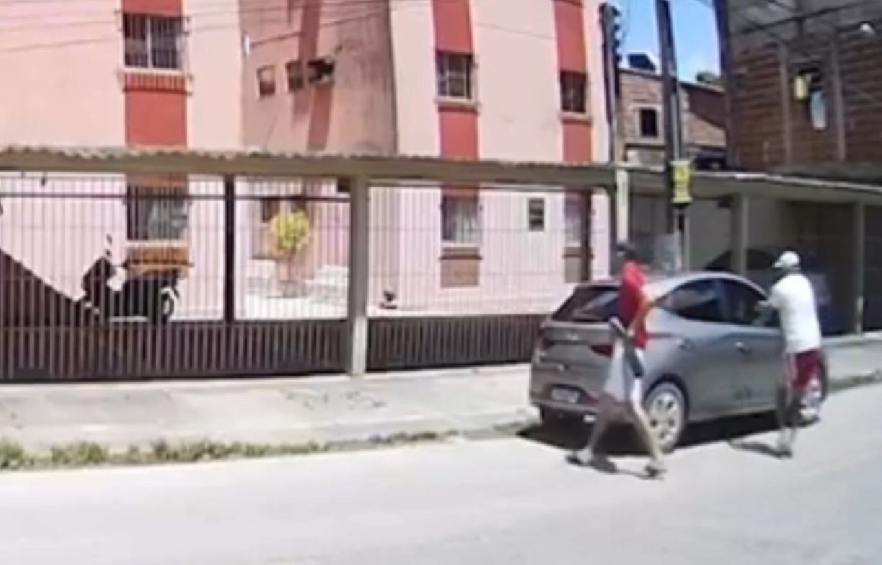 Polícia Militar faz diligências para apurar denúncia de sequestro da Zona Oeste do Recife; VÍDEO